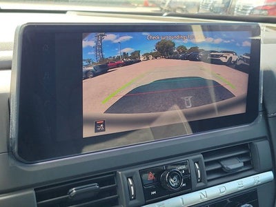 2026 Nissan Pathfinder S