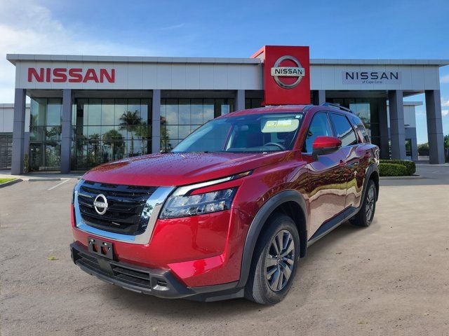 2024 Nissan Pathfinder SV