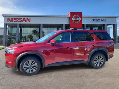2024 Nissan Pathfinder SV