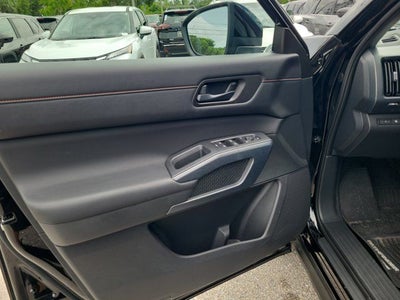 2025 Nissan Pathfinder Rock Creek