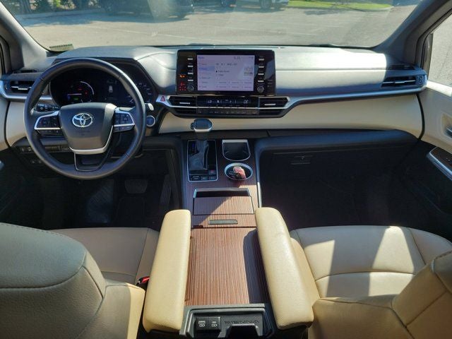 2024 Toyota Sienna XLE 7 Passenger