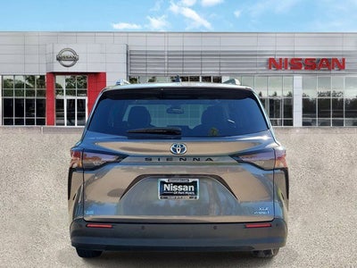 2024 Toyota Sienna XLE 7 Passenger
