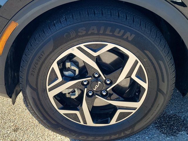 2025 Kia Sportage LX