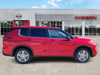 2024 Mitsubishi Outlander ES