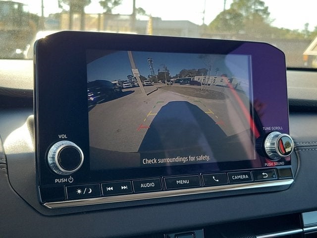 2024 Mitsubishi Outlander ES