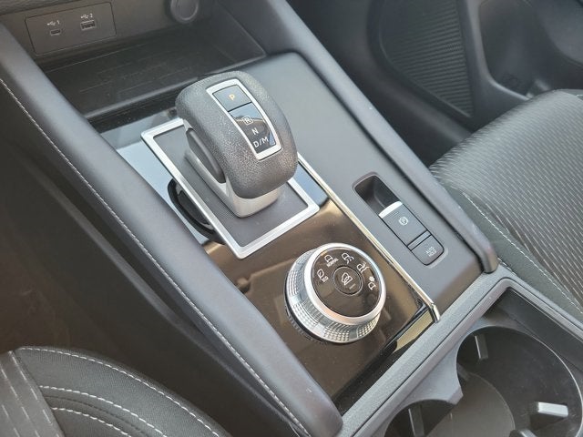 2024 Mitsubishi Outlander ES