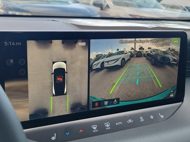 2026 Nissan Leaf PLATINUM+