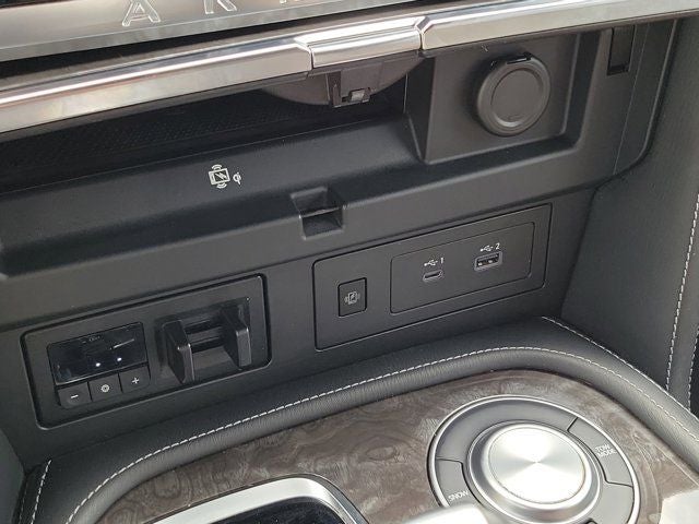 2022 Nissan Armada Platinum