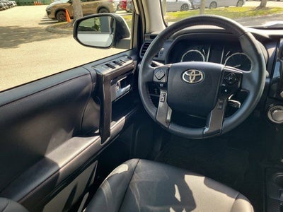 2022 Toyota 4Runner TRD Off-Road Premium
