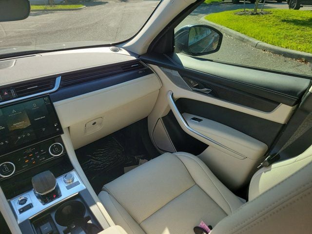 2023 Jaguar F-PACE P400 R-Dynamic S