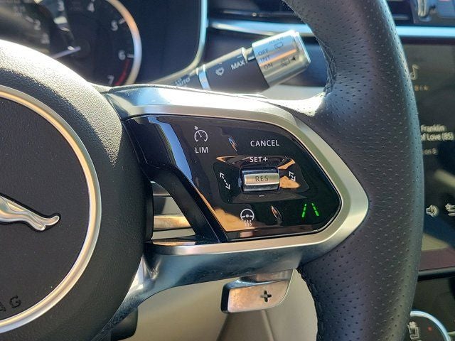 2023 Jaguar F-PACE P400 R-Dynamic S