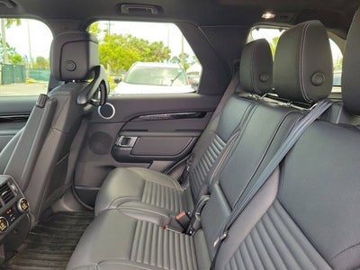 2025 Land Rover Discovery S