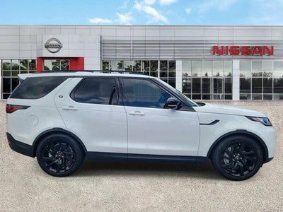 2025 Land Rover Discovery S
