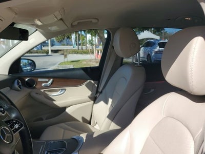 2022 Mercedes-Benz GLC GLC 300