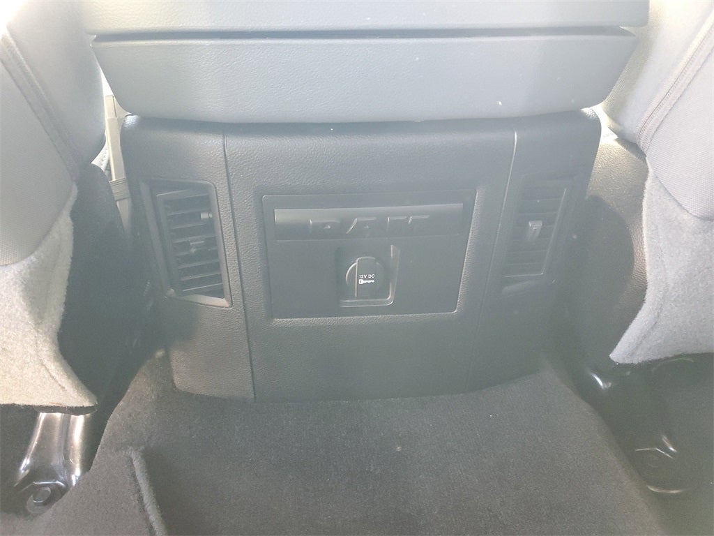 2015 RAM 1500 Big Horn SUPER CLEAN