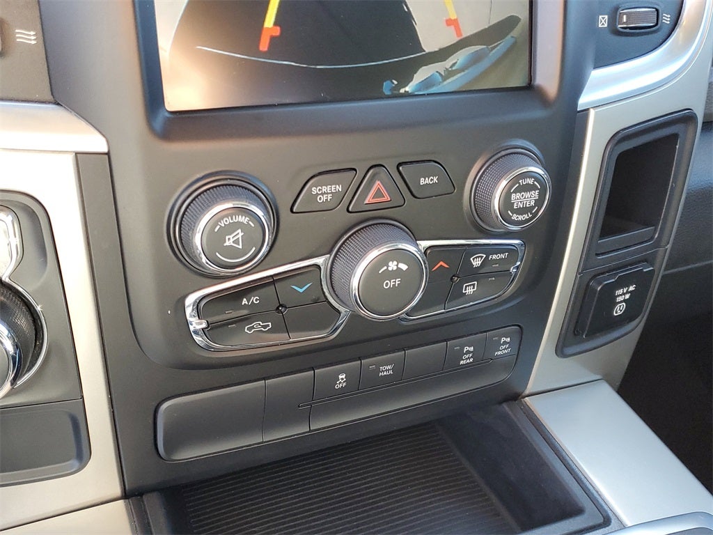 2015 RAM 1500 Big Horn SUPER CLEAN