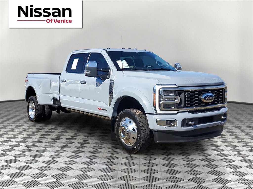 2024 Ford F-450SD Platinum DRW