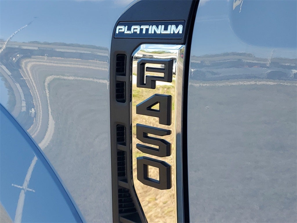2024 Ford F-450SD Platinum DRW