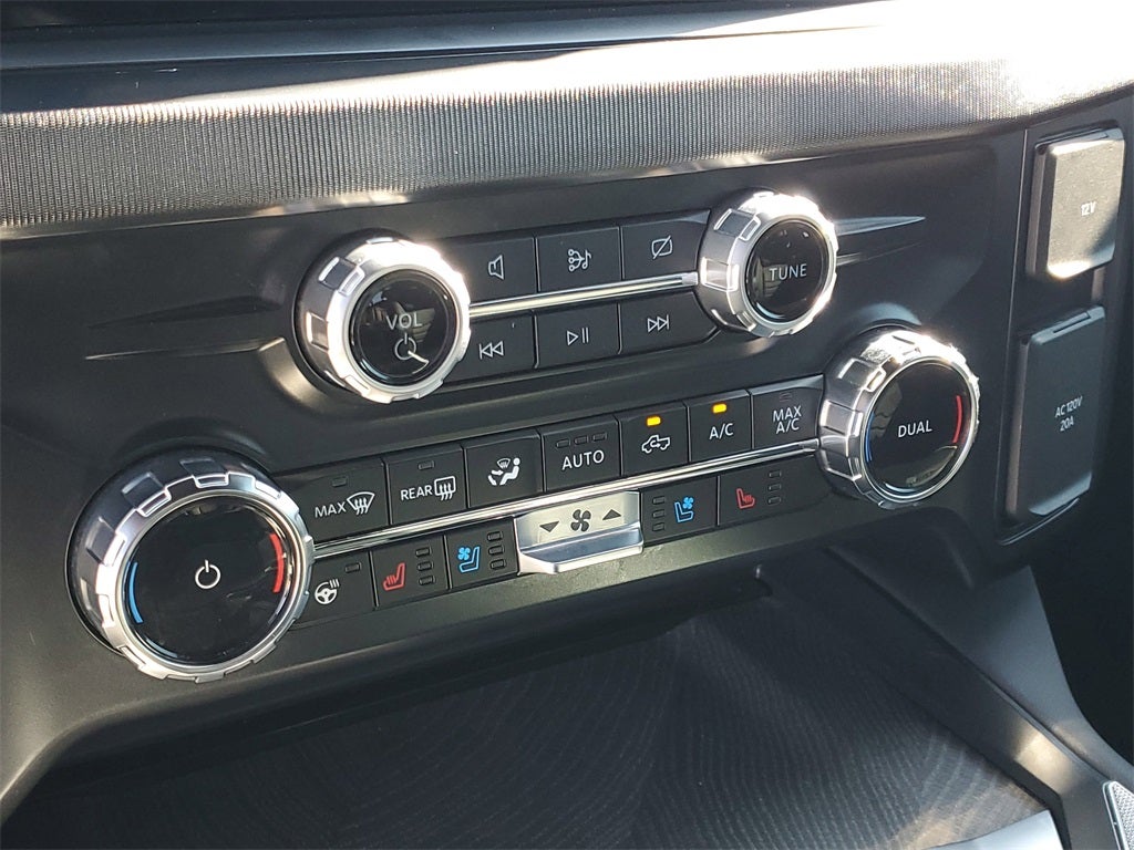 2024 Ford F-450SD Platinum DRW