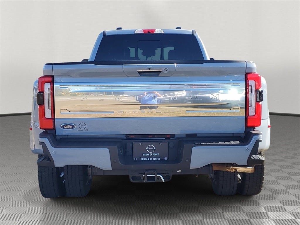 2024 Ford F-450SD Platinum DRW