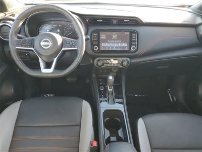 2022 Nissan Kicks SR