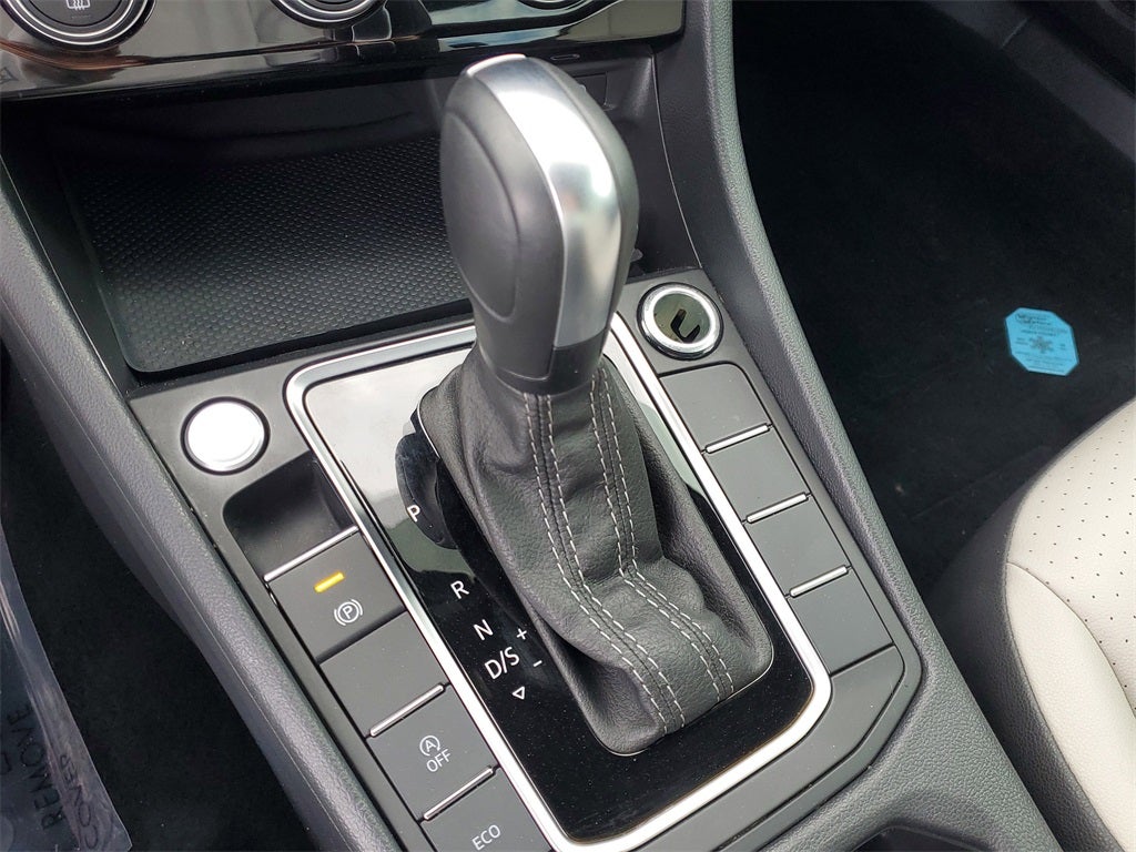 2020 Volkswagen Jetta R-Line