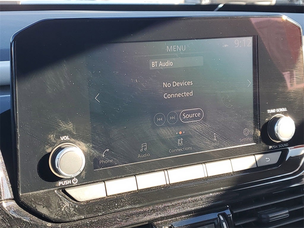 2023 Nissan Pathfinder SV