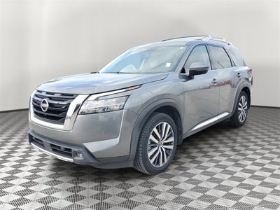 2022 Nissan Pathfinder Platinum