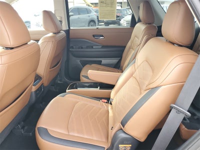 2022 Nissan Pathfinder Platinum