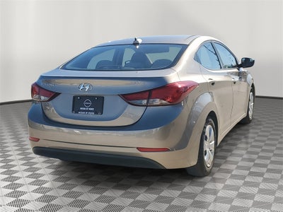 2016 Hyundai Elantra SE