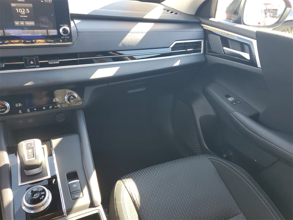 2024 Mitsubishi Outlander ES