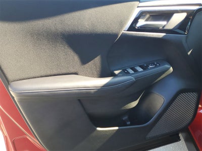 2024 Mitsubishi Outlander ES