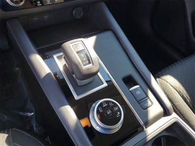 2024 Mitsubishi Outlander ES