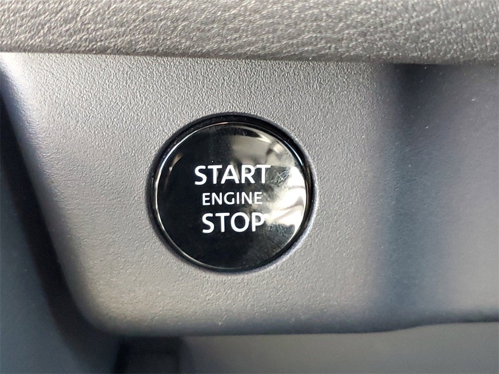 2024 Nissan Rogue SV CERTIFIED