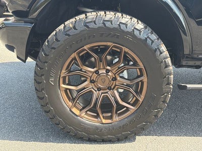 2026 Ford Bronco Big Bend UPFITTED