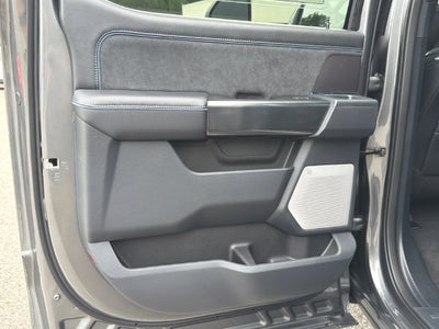 2027 Ford F-250SD Platinum