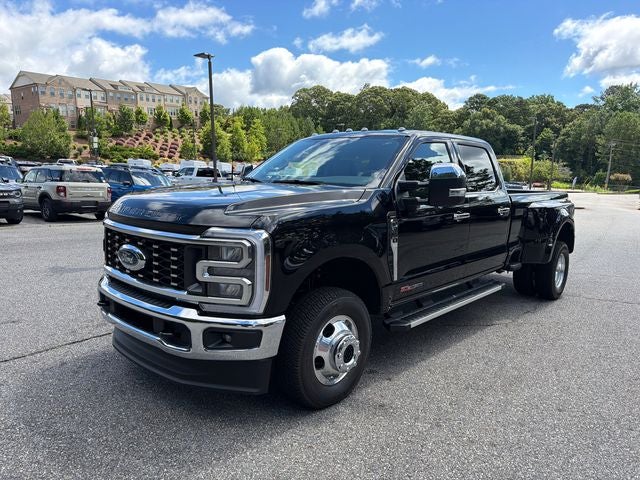 2026 Ford F-350SD Lariat DRW