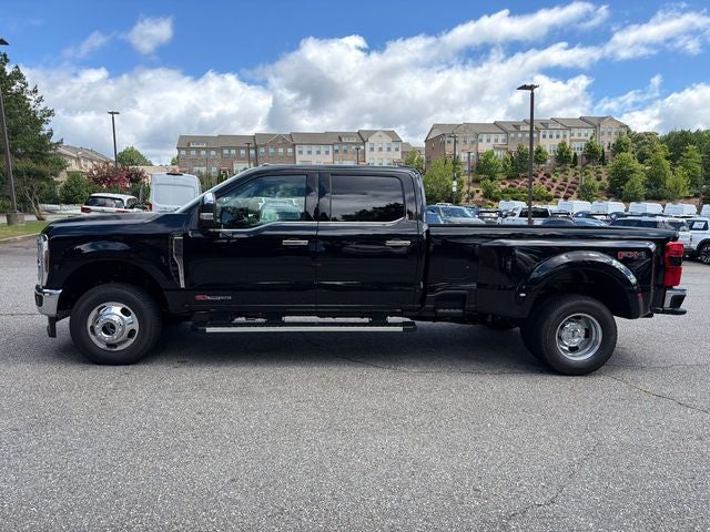 2026 Ford F-350SD Lariat DRW