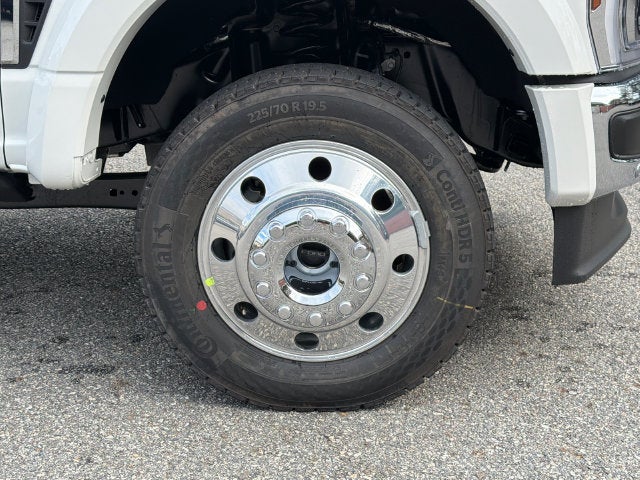 2027 Ford F-450SD Lariat DRW