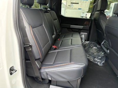 2027 Ford F-450SD Lariat DRW