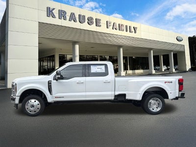 2027 Ford F-450SD Lariat DRW