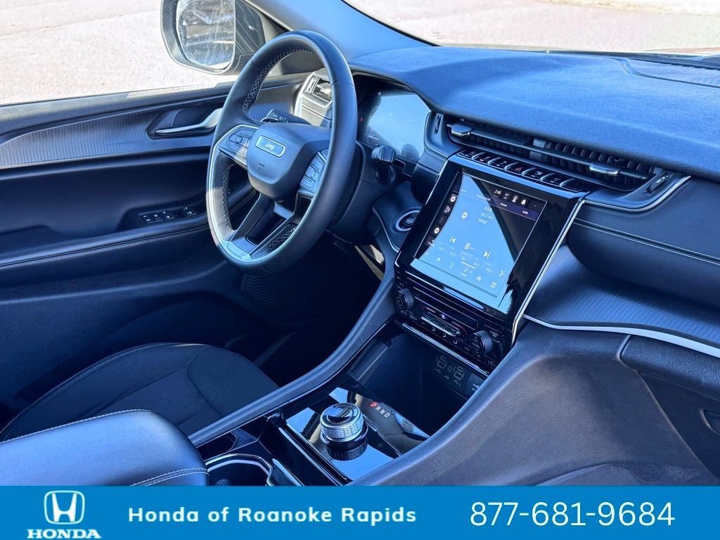 2023 Jeep Grand Cherokee L Laredo