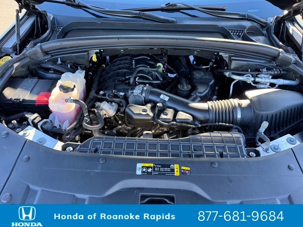 2023 Jeep Grand Cherokee L Laredo