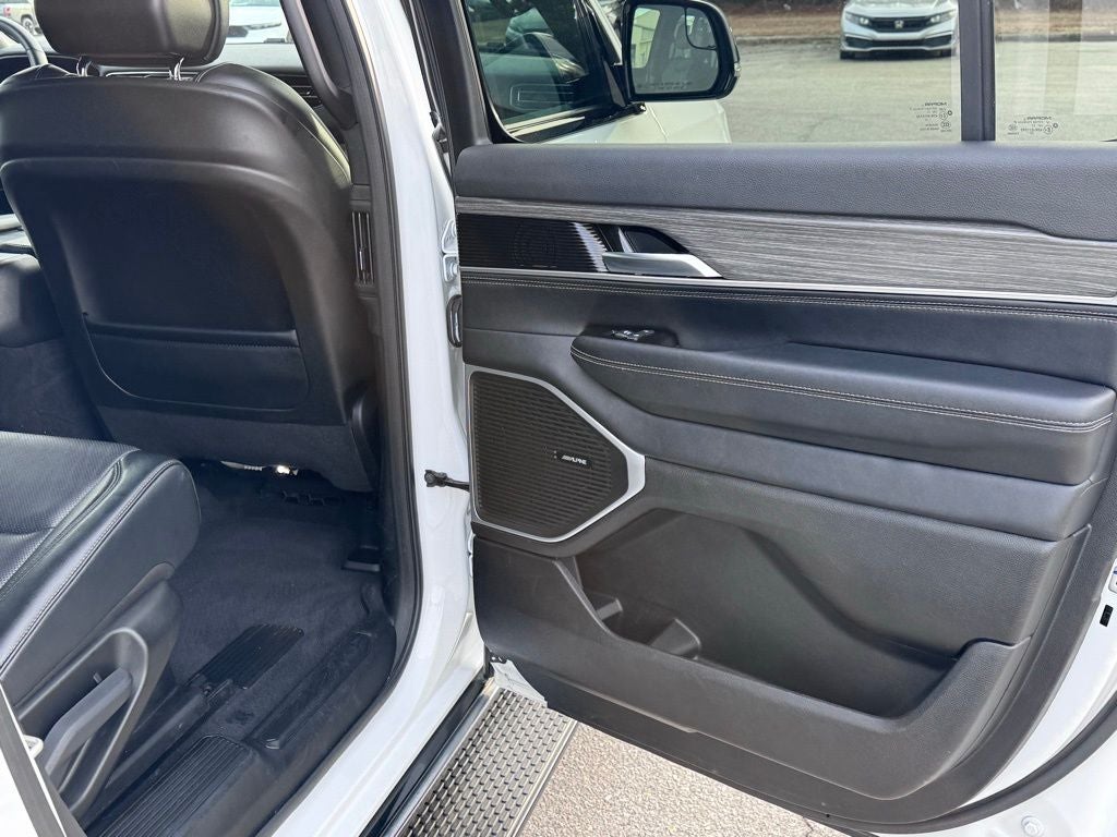 2024 Jeep Wagoneer L Series II