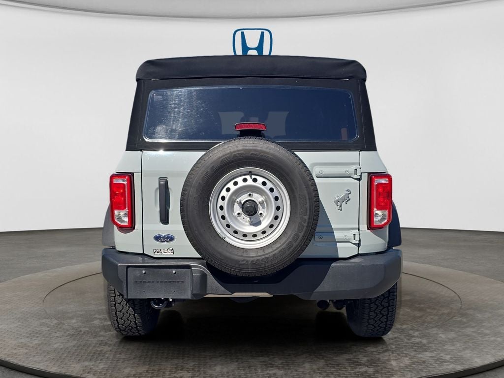 2022 Ford Bronco Base