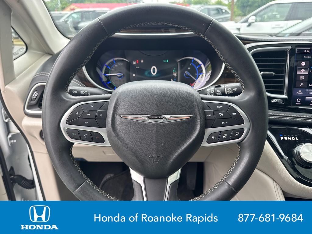 2023 Chrysler Pacifica Hybrid Limited