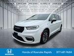 2023 Chrysler Pacifica Hybrid Limited