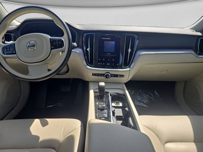 2024 Volvo S60 B5 Core Dark Theme