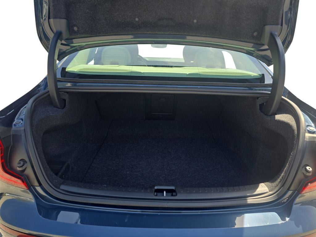 2024 Volvo S60 B5 Core Dark Theme