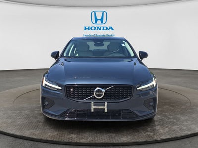 2024 Volvo S60 B5 Core Dark Theme